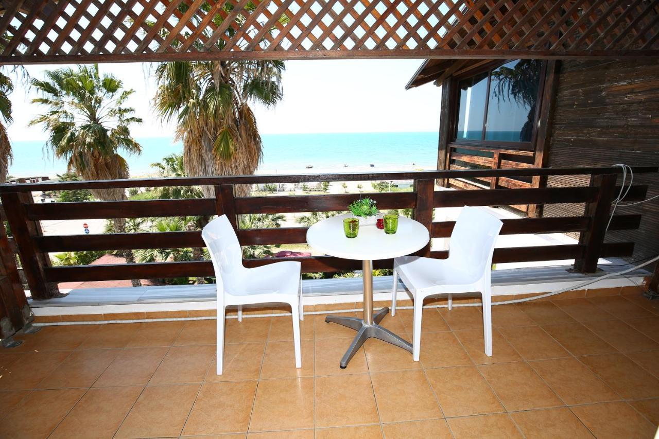 Hotel Venezia Golem  Bagian luar foto